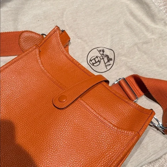 Hermes Taurillon Clemence Evelyne Orange - Picture 10 of 12
